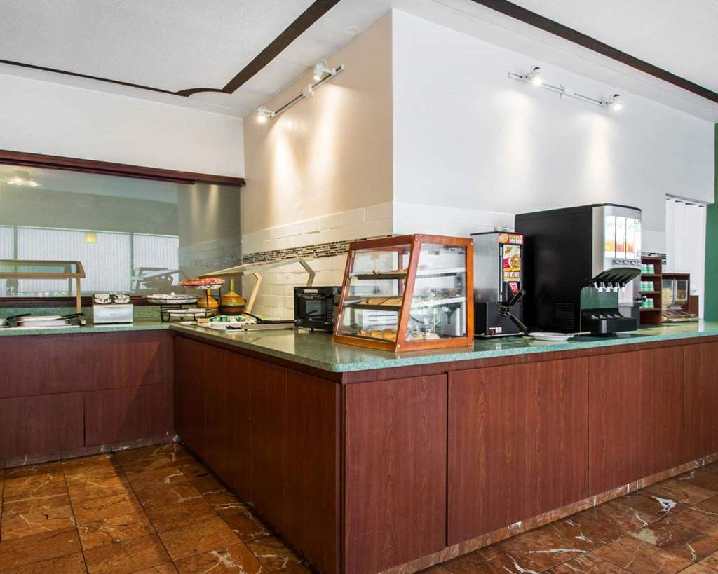 Quality Inn & Suites Tallahassee Nhà hàng bức ảnh
